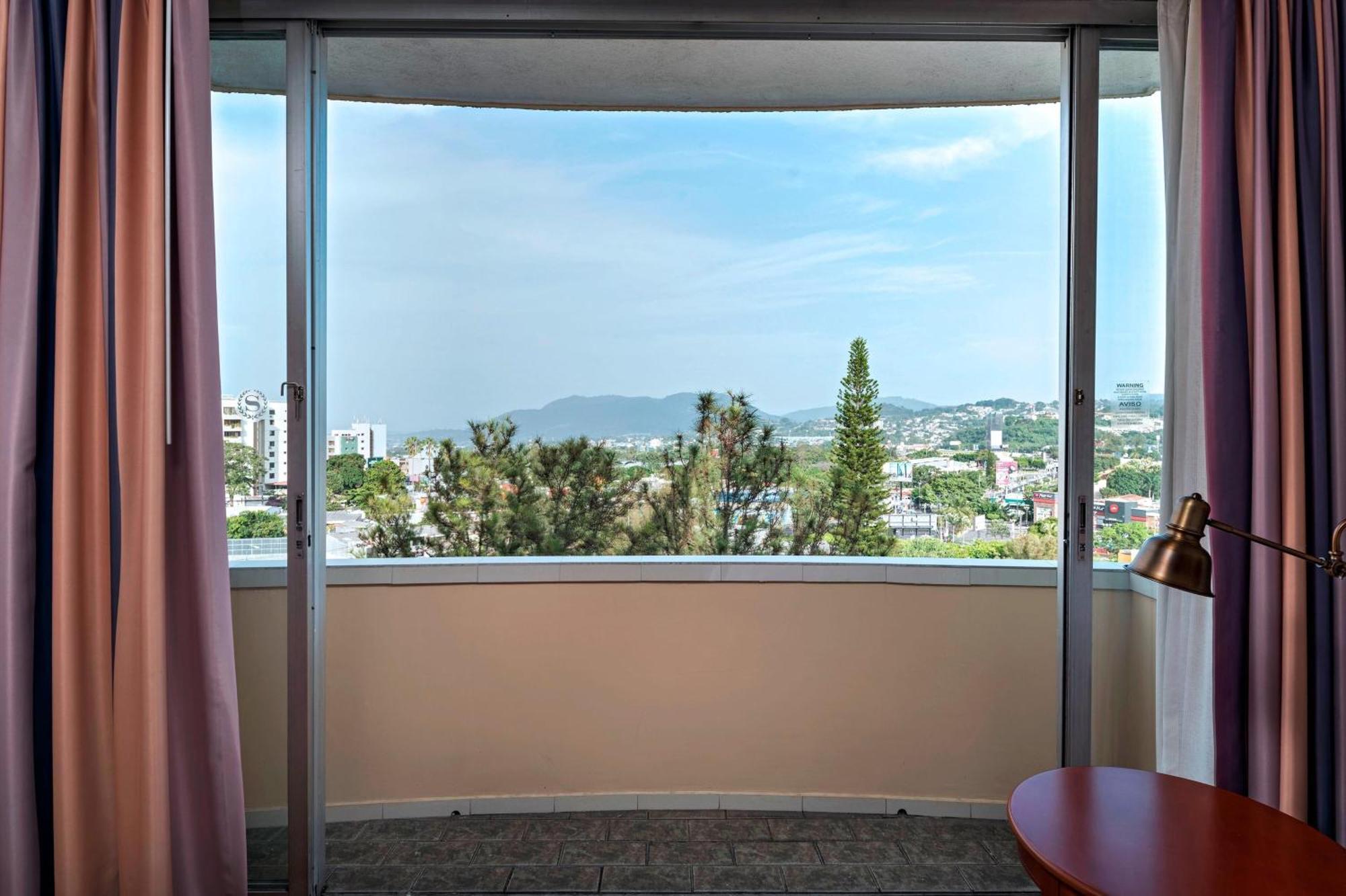 Sheraton Presidente San Salvador Extérieur photo