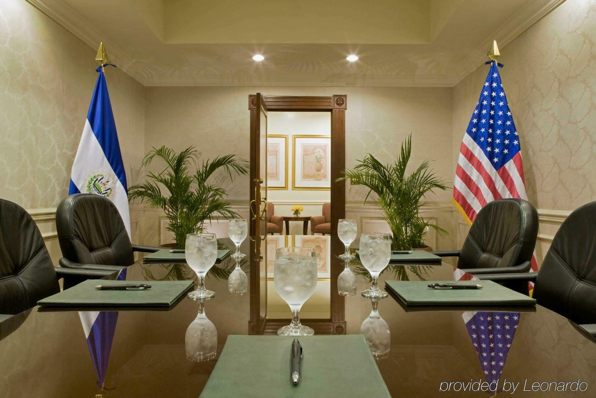 Sheraton Presidente San Salvador Extérieur photo